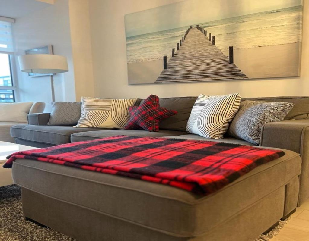 Stunning Stayz At Friday Harbour Beach Marina Resort Lake Simcoe Innisfil Dış mekan fotoğraf
