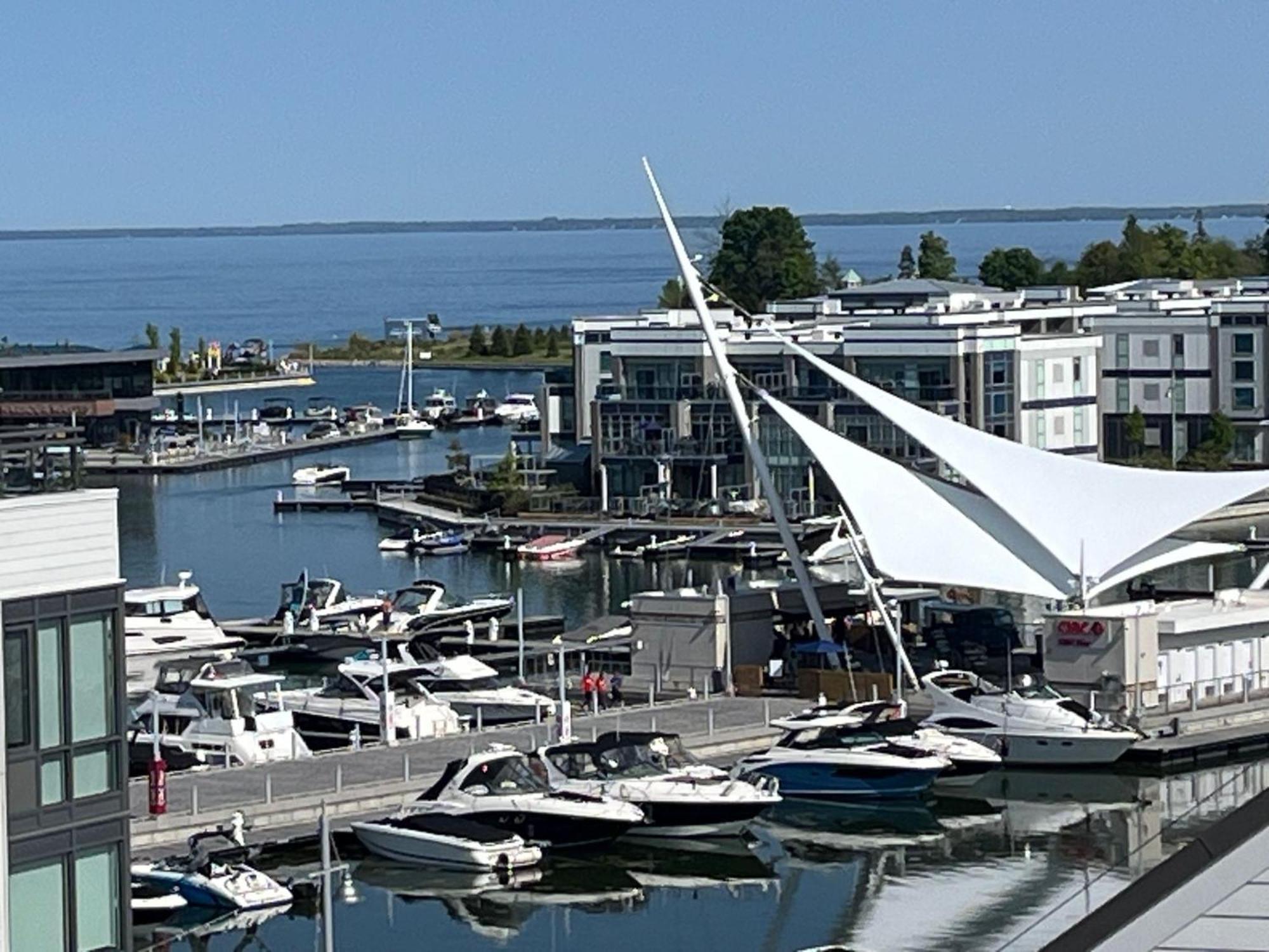 Stunning Stayz At Friday Harbour Beach Marina Resort Lake Simcoe Innisfil Dış mekan fotoğraf